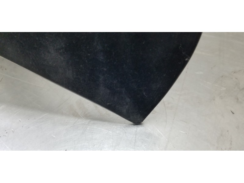 Recambio de capot para ssangyong rodius xdi referencia OEM IAM 6101021201  