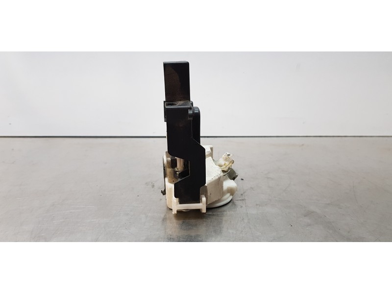 Recambio de cerradura puerta delantera derecha para mitsubishi lancer berlina (cy0) intense referencia OEM IAM 5715A424   Recambio de cerradura puerta delantera derecha para mitsubishi lancer berlina (cy0) intense referencia OEM IAM 5715A424