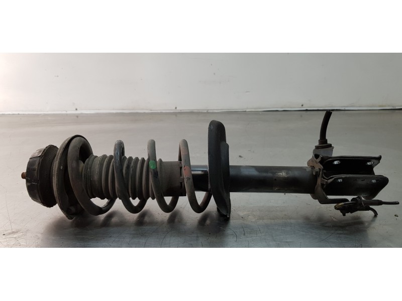Recambio de amortiguador delantero derecho para dacia lodgy laureate referencia OEM IAM 543023390R   Recambio de amortiguador delantero derecho para dacia lodgy laureate referencia OEM IAM 543023390R
