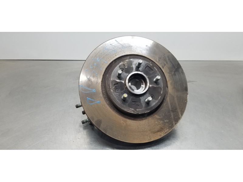 Recambio de mangueta delantera derecha para hyundai tucson klass referencia OEM IAM 51711N7000 51706N7100 