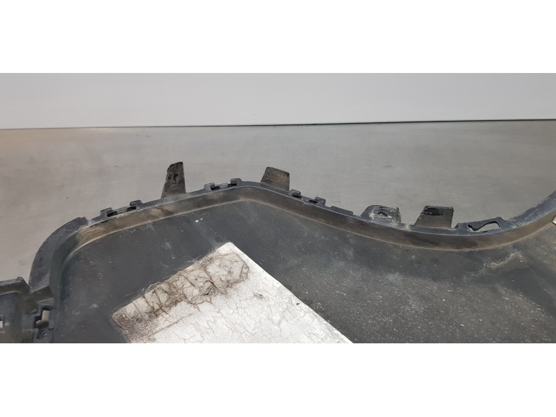 Recambio de puntera paragolpes trasera izquierda para bmw x5 (e70) xdrive30d referencia OEM IAM 51127179021  