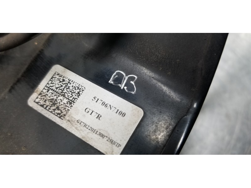 Recambio de mangueta delantera derecha para hyundai tucson klass referencia OEM IAM 51711N7000 51706N7100 