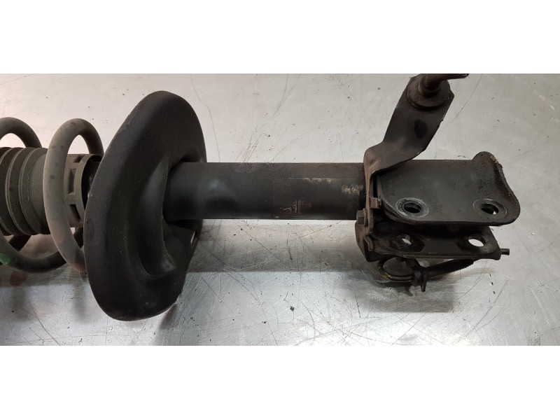 Recambio de amortiguador delantero derecho para dacia lodgy laureate referencia OEM IAM 543023390R   Recambio de amortiguador delantero derecho para dacia lodgy laureate referencia OEM IAM 543023390R