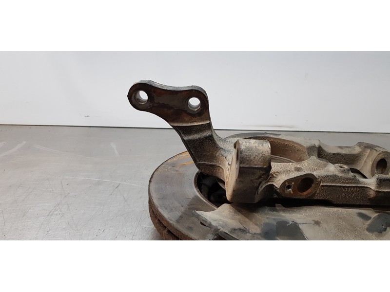 Recambio de mangueta delantera izquierda para ssangyong korando premium 4x2 referencia OEM IAM 4121134004   Recambio de mangueta delantera izquierda para ssangyong korando premium 4x2 referencia OEM IAM 4121134004