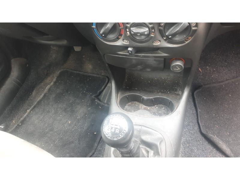 fiat punto berlina (188) del año 2005