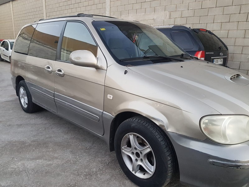 kia carnival ii del año 2002