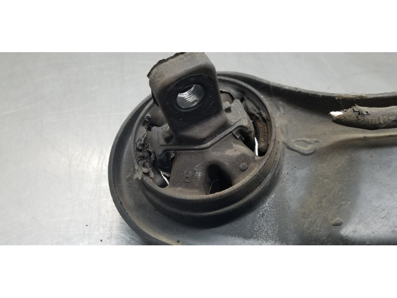 Recambio de mangueta trasera derecha para hyundai tucson klass referencia OEM IAM 52711N7100 52716N7100 52706N7100