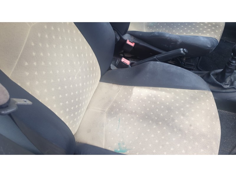 fiat punto berlina (188) del año 2005