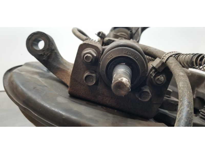 Recambio de mangueta delantera izquierda para ssangyong kyron 200 xdi limited referencia OEM IAM 4121109004  