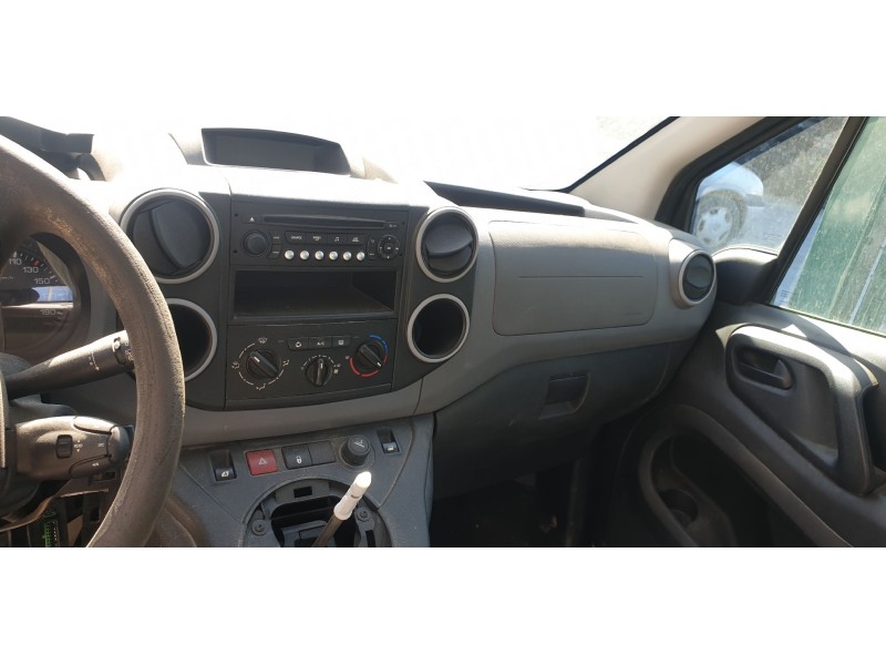 peugeot partner kasten del año 2014