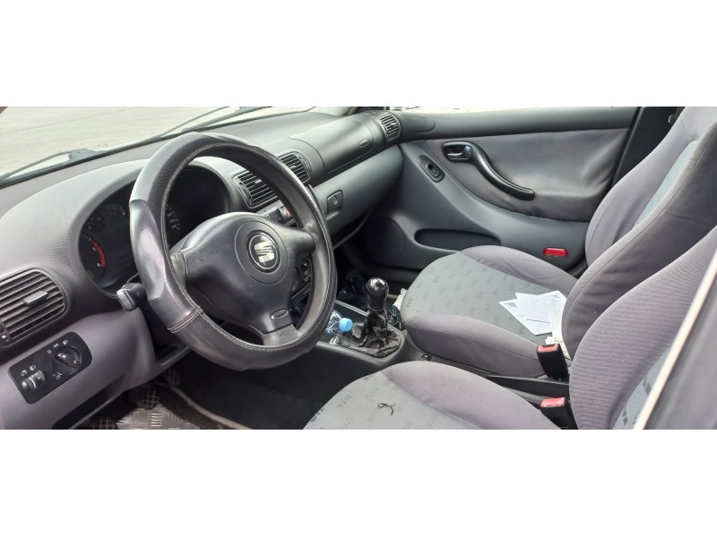 seat leon (1m1) del año 2002