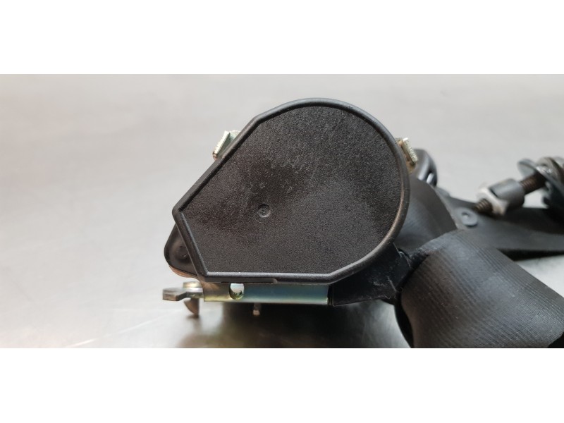 Recambio de cinturon seguridad delantero derecho para dacia lodgy laureate referencia OEM IAM 868842775R   Recambio de cinturon seguridad delantero derecho para dacia lodgy laureate referencia OEM IAM 868842775R