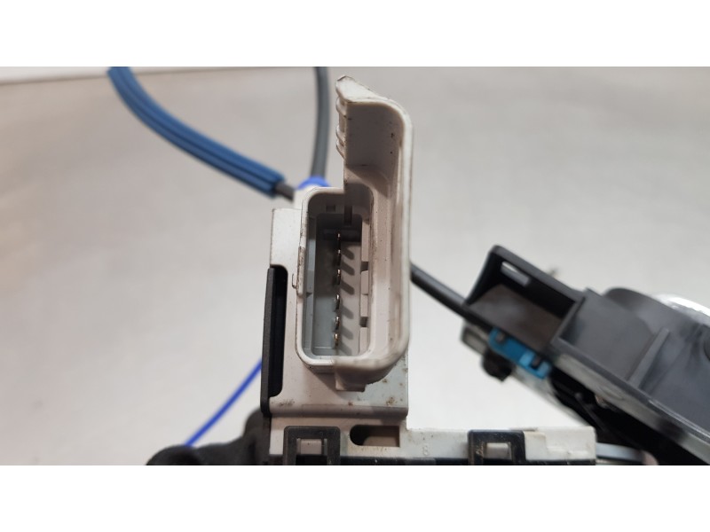 Recambio de cerradura puerta trasera izquierda para citroen c4 berlina vtr plus referencia OEM IAM 9681337180   Recambio de cerradura puerta trasera izquierda para citroen c4 berlina vtr plus referencia OEM IAM 9681337180