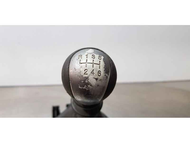 Recambio de palanca cambio para ssangyong korando premium 4x2 referencia OEM IAM 3170034500   Recambio de palanca cambio para ssangyong korando premium 4x2 referencia OEM IAM 3170034500