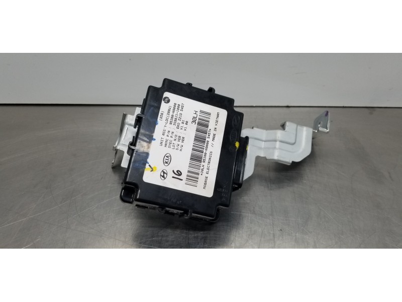 Recambio de modulo electronico para hyundai tucson klass referencia OEM IAM 95300N9000  