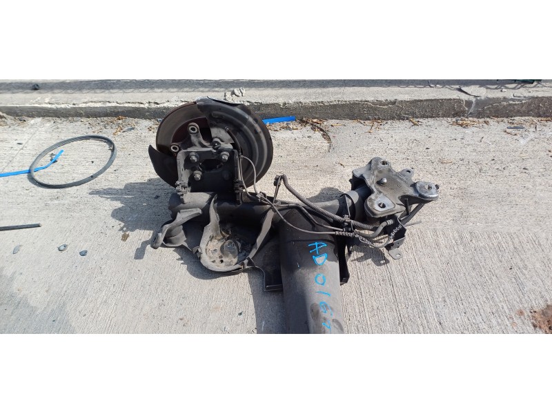 Recambio de puente trasero para renault scenic iv grand zen referencia OEM IAM 555017273R  