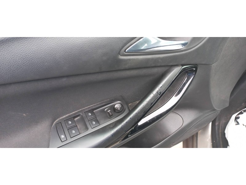 opel astra k lim. 5türig del año 2016