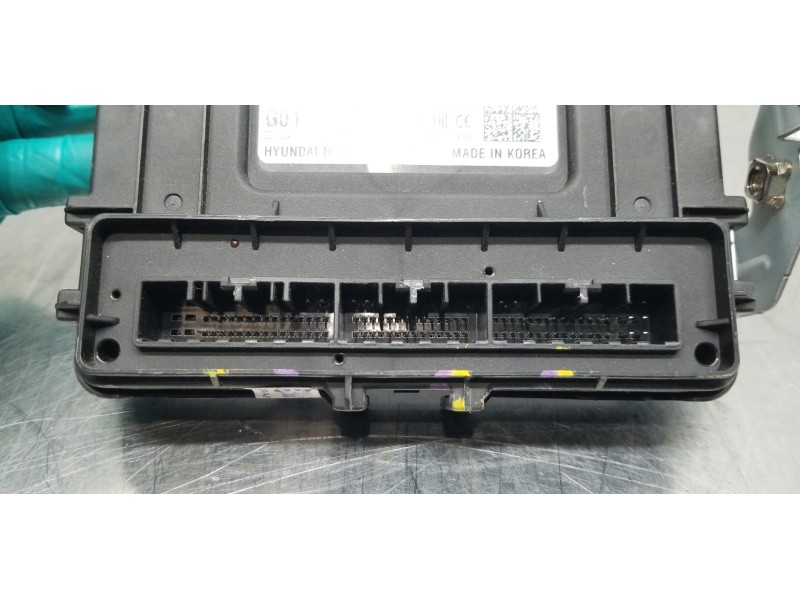 Recambio de modulo confort para hyundai tucson klass referencia OEM IAM 95400N7001  