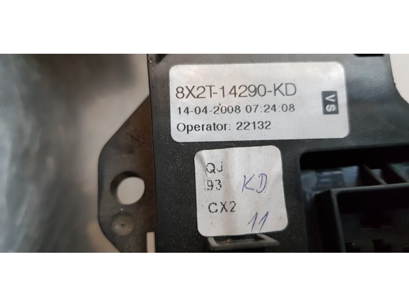 Recambio de caja reles / fusibles para jaguar xf 2.7 v6 diesel luxury referencia OEM IAM 8X2T14290KD  