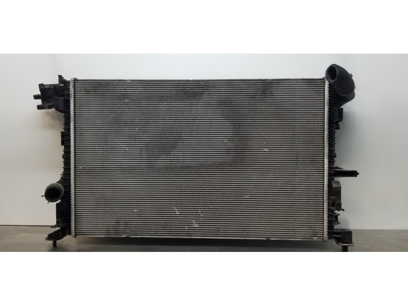 Recambio de radiador agua para renault scenic iv grand zen referencia OEM IAM 214109860R  