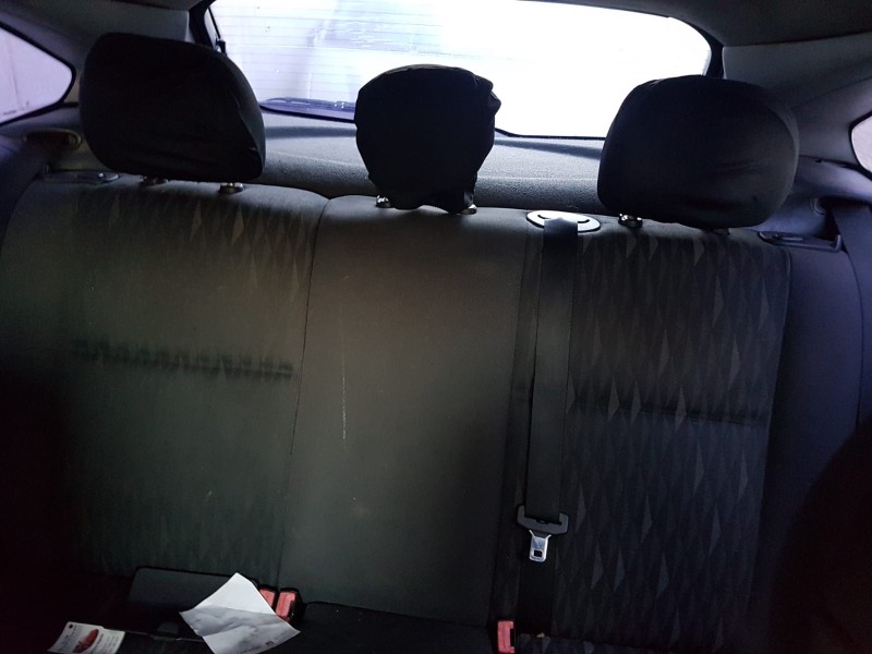 ford focus berlina (cak) del año 2002