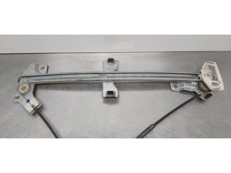 Recambio de elevalunas delantero derecho para peugeot partner (s2) rancho plus referencia OEM IAM 9222G1   Recambio de elevalunas delantero derecho para peugeot partner (s2) rancho plus referencia OEM IAM 9222G1