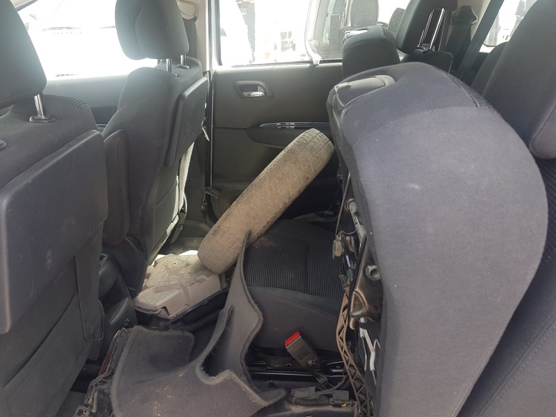 peugeot 5008 del año 2012