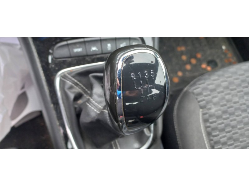 opel astra k lim. 5türig del año 2016