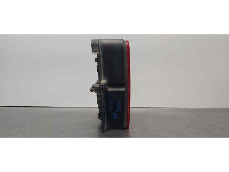 Recambio de piloto trasero derecho para peugeot partner (s2) rancho plus referencia OEM IAM 6351H1   Recambio de piloto trasero derecho para peugeot partner (s2) rancho plus referencia OEM IAM 6351H1