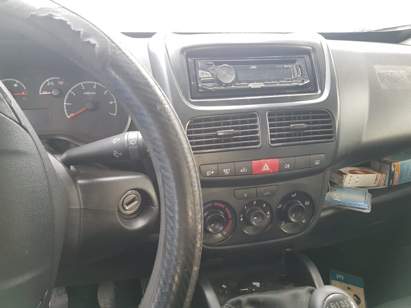 opel combo d del año 2011