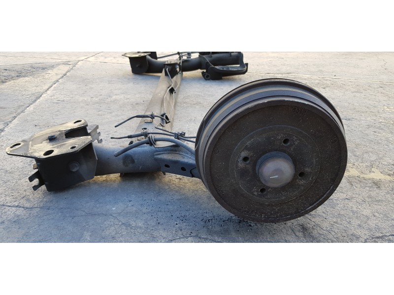 Recambio de puente trasero para dacia lodgy laureate referencia OEM IAM 555117070R   Recambio de puente trasero para dacia lodgy laureate referencia OEM IAM 555117070R