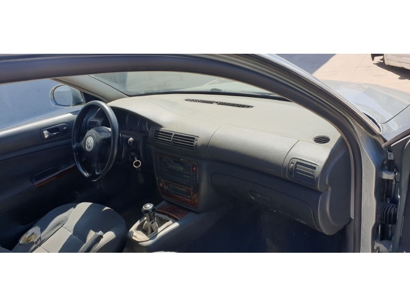 volkswagen passat berlina (3b3) del año 2004