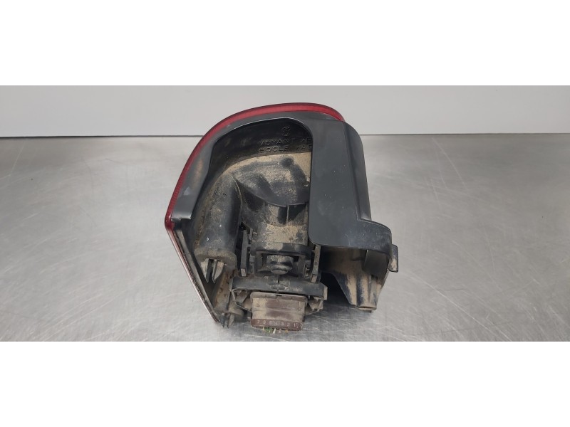 Recambio de piloto trasero derecho para peugeot partner (s2) rancho plus referencia OEM IAM 6351H1   Recambio de piloto trasero derecho para peugeot partner (s2) rancho plus referencia OEM IAM 6351H1