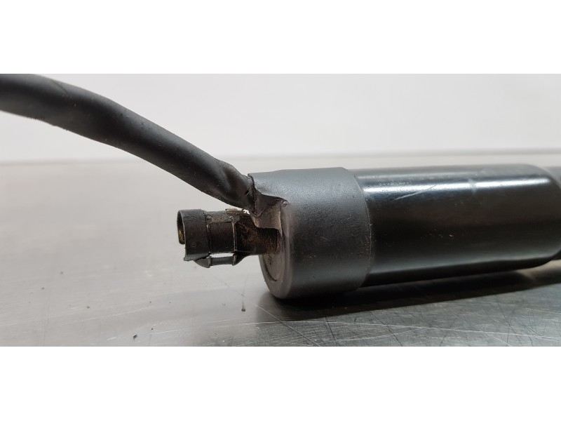 Recambio de amortiguadores maletero / porton para renault espace v icon referencia OEM IAM 904527505R  