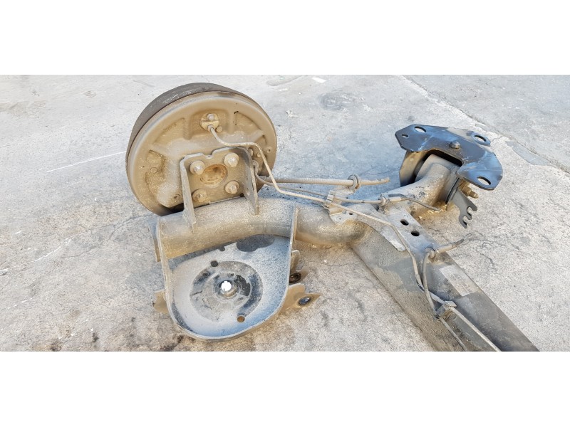 Recambio de puente trasero para dacia lodgy laureate referencia OEM IAM 555117070R   Recambio de puente trasero para dacia lodgy laureate referencia OEM IAM 555117070R