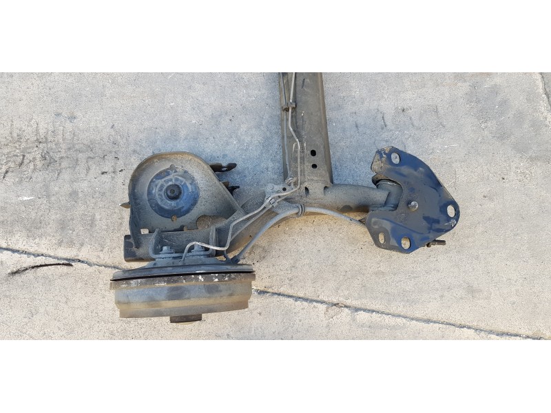 Recambio de puente trasero para dacia lodgy laureate referencia OEM IAM 555117070R   Recambio de puente trasero para dacia lodgy laureate referencia OEM IAM 555117070R
