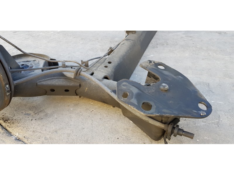 Recambio de puente trasero para dacia lodgy laureate referencia OEM IAM 555117070R   Recambio de puente trasero para dacia lodgy laureate referencia OEM IAM 555117070R