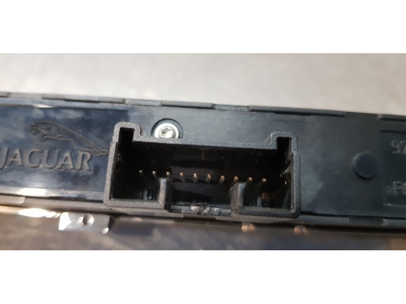 Recambio de warning para jaguar xf 2.7 v6 diesel luxury referencia OEM IAM 8X2311B650AB  