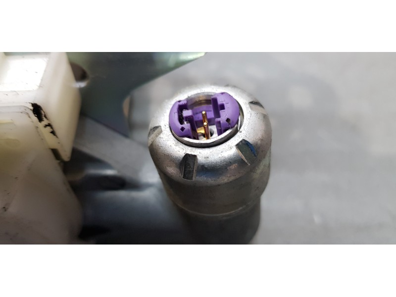 Recambio de cinturon seguridad delantero izquierdo para subaru legacy kombi/outback b14 premium referencia OEM IAM 7S2610P  