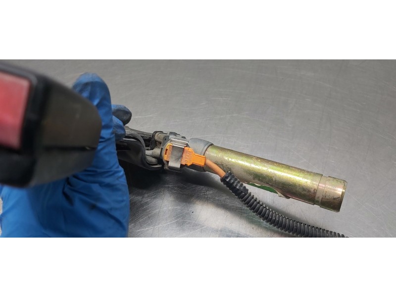 Recambio de pretensor airbag derecho para peugeot partner (s2) rancho plus referencia OEM IAM 8972S2   Recambio de pretensor airbag derecho para peugeot partner (s2) rancho plus referencia OEM IAM 8972S2