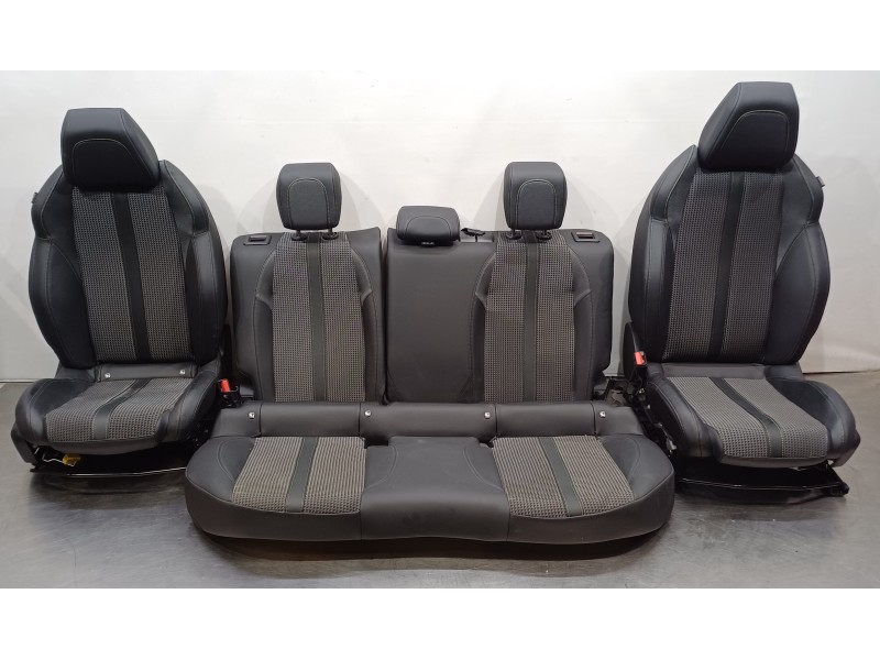 Recambio de juego asientos completo para peugeot 2008 (p1) allure referencia OEM IAM 9823919080 9823917680 