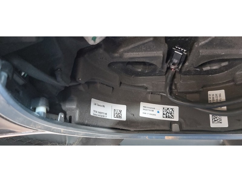 Recambio de volante para dacia lodgy laureate referencia OEM IAM 484006290R   Recambio de volante para dacia lodgy laureate referencia OEM IAM 484006290R