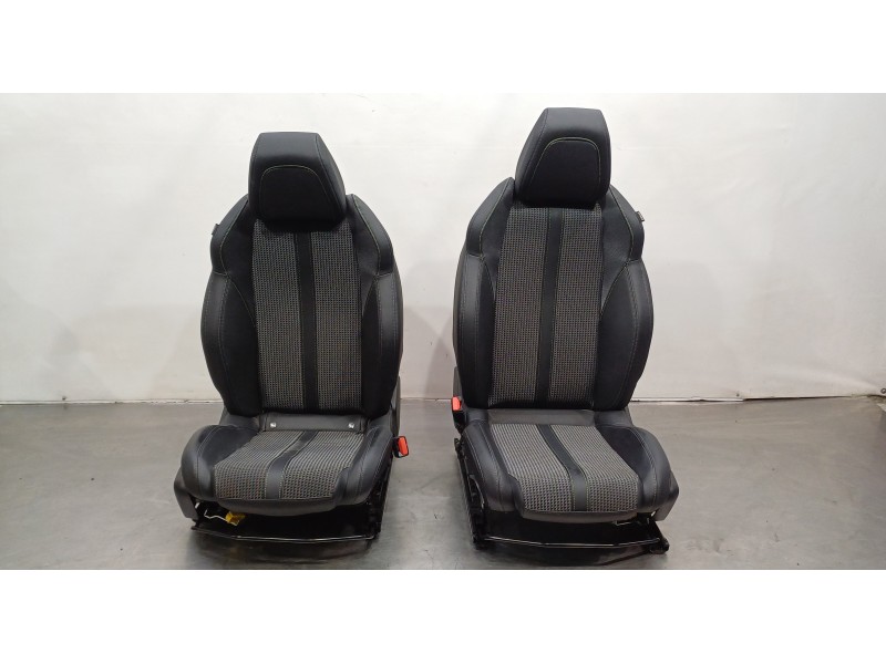 Recambio de juego asientos completo para peugeot 2008 (p1) allure referencia OEM IAM 9823919080 9823917680 