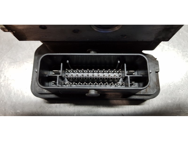 Recambio de abs para peugeot 308 sw allure referencia OEM IAM 9830315580   Recambio de abs para peugeot 308 sw allure referencia OEM IAM 9830315580