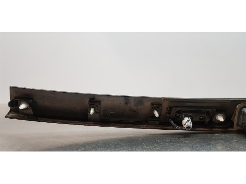 Recambio de maneta exterior porton para land rover discovery sport pure referencia OEM IAM LR097676 HK7240406DC 