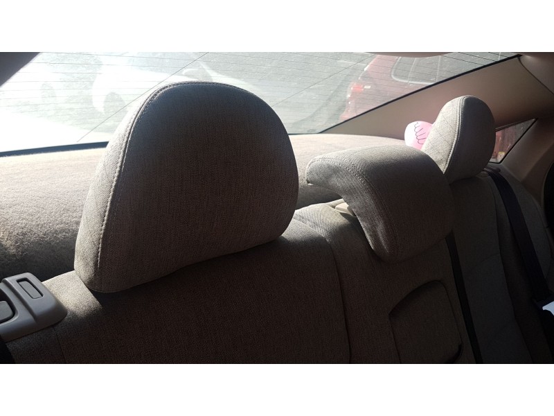 volvo s40 berlina del año 2004