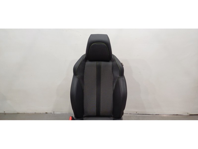 Recambio de juego asientos completo para peugeot 2008 (p1) allure referencia OEM IAM 9823919080 9823917680 