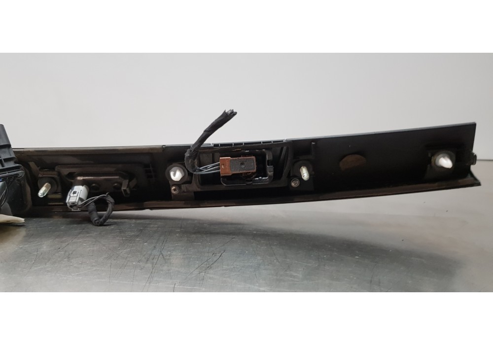 Recambio de maneta exterior porton para land rover discovery sport pure referencia OEM IAM LR097676 HK7240406DC 