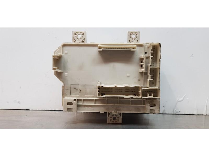 Recambio de caja reles / fusibles para smart forfour básico (55kw) referencia OEM IAM A4545400024   Recambio de caja reles / fusibles para smart forfour básico (55kw) referencia OEM IAM A4545400024