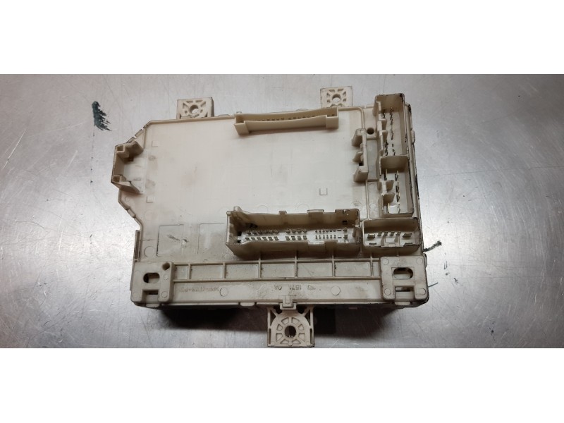 Recambio de caja reles / fusibles para smart forfour básico (55kw) referencia OEM IAM A4545400024   Recambio de caja reles / fusibles para smart forfour básico (55kw) referencia OEM IAM A4545400024